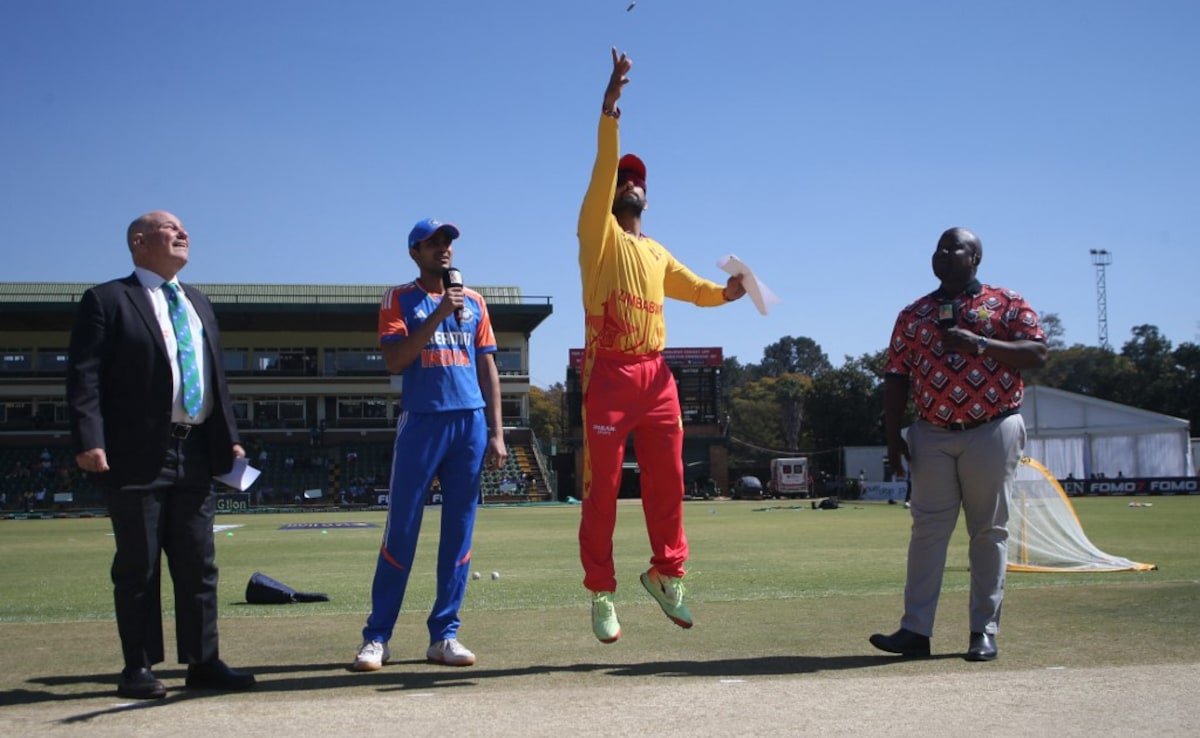 India vs Zimbabwe: Sikandar Raza's Bizarre Antic During Toss vs India Leaves Internet In Splits - Watch | Cricket News