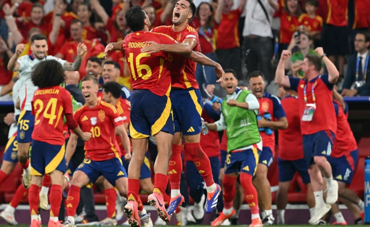 Lamine Yamal Makes History As Spain Sink France To Reach Euro 2024 Final | Football News