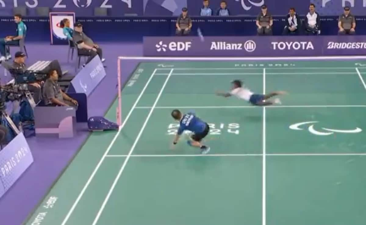 India Badminton Star Sivarajan Solaimalai's 'Flying Return' At Paralympics Is Viral. Watch | Olympics News